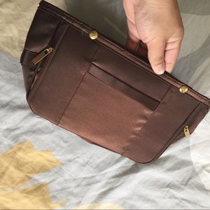 Pursen Small brown organizer